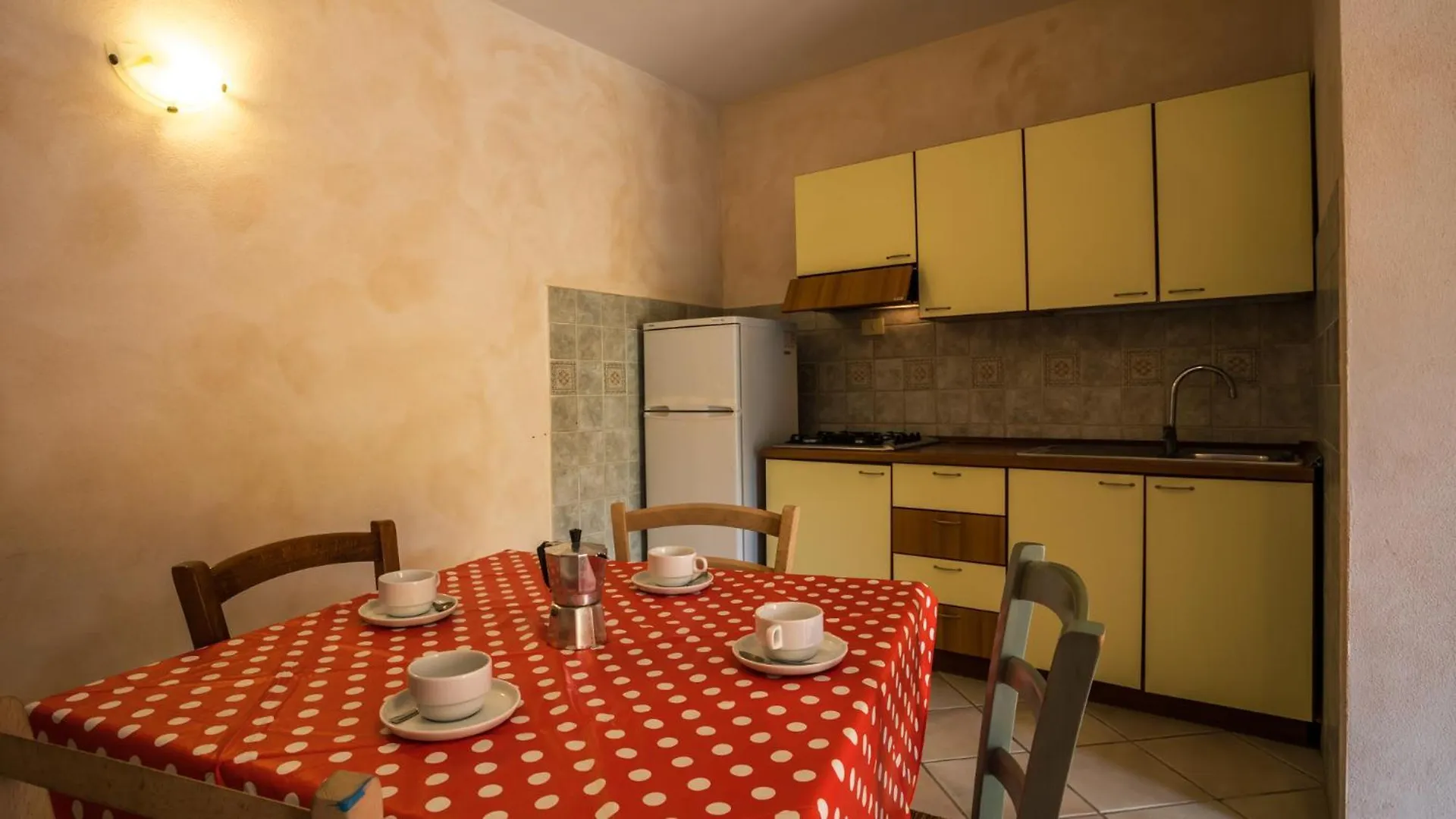Aparthotel Residence Lu Lamoni Costa Nord Aglientu