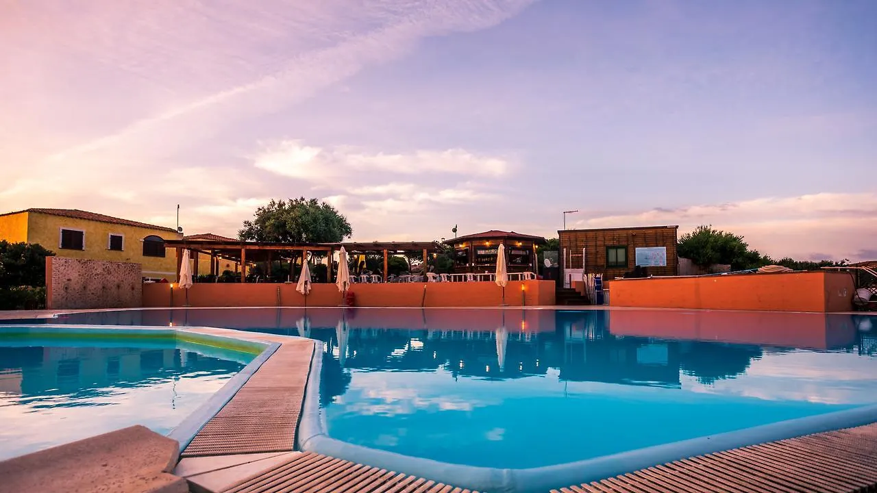 Residence Lu Lamoni Costa Nord Aglientu Aparthotel