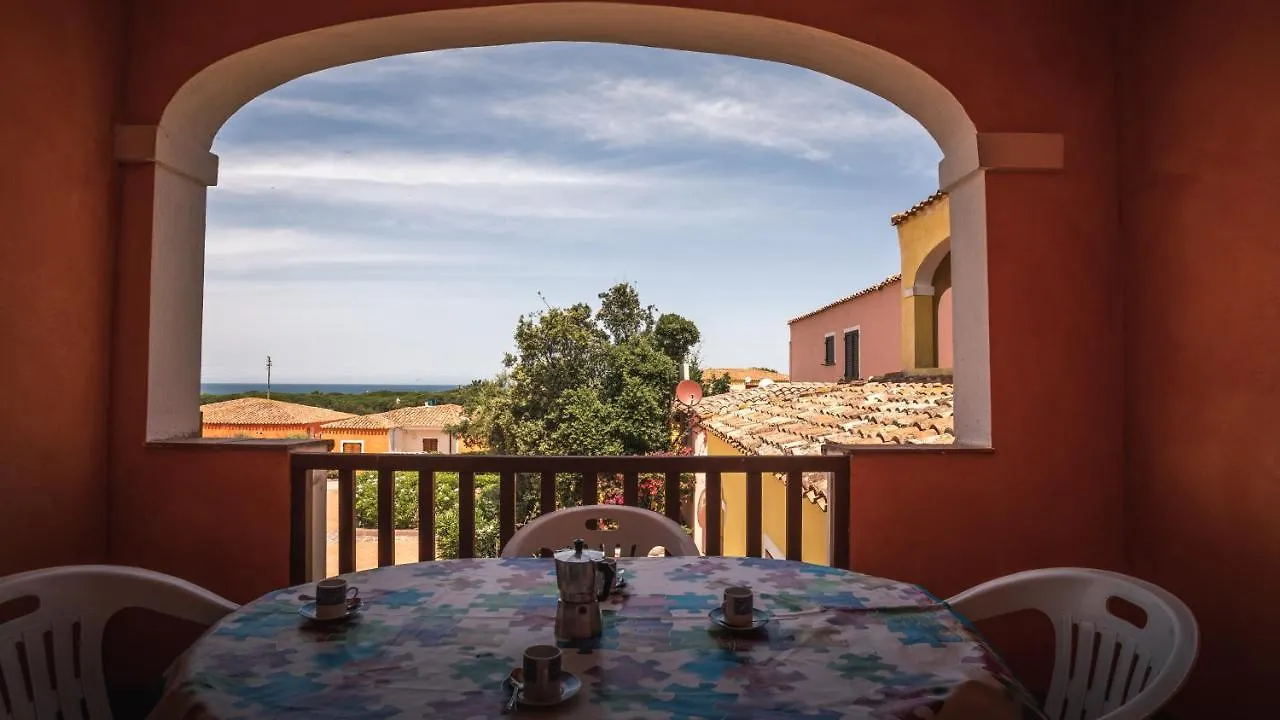 Residence Lu Lamoni Costa Nord Aglientu 3*,